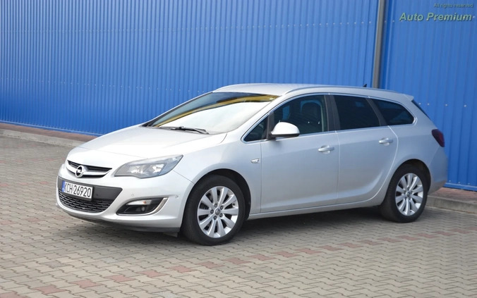 Opel Astra cena 32800 przebieg: 183086, rok produkcji 2015 z Chrzanów małe 562